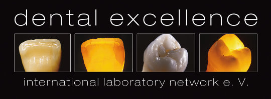 Logo dental excellence